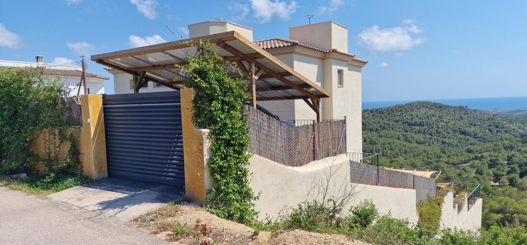 Villa Contenta Canyelles Каньельес Экстерьер фото